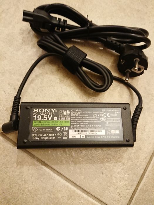 Блок питания для ноутбука