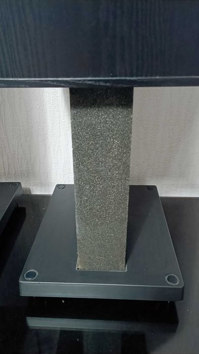 Linn Nexus LS250 kolumny, przewody i stojaki