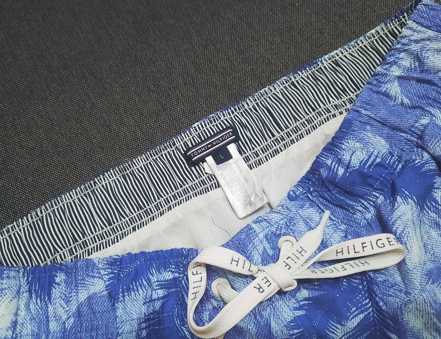 Шорти Tommy Hilfiger