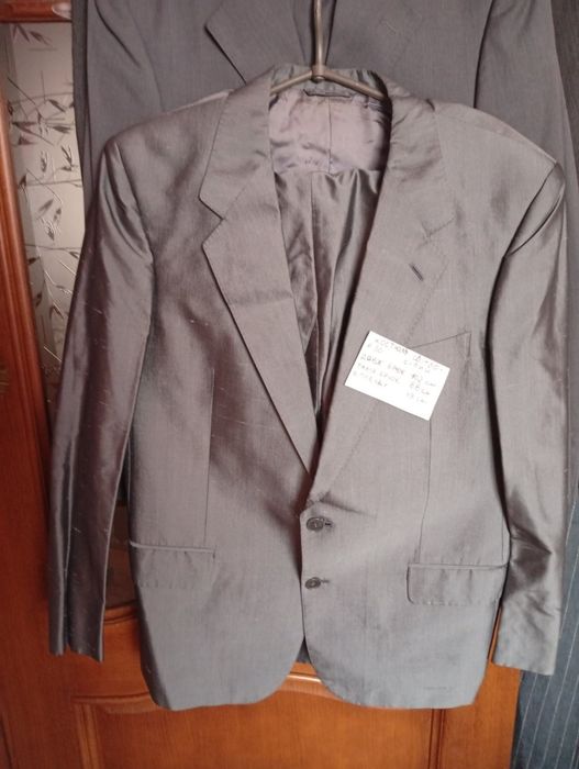 Продам чоловічі костюми висока якість