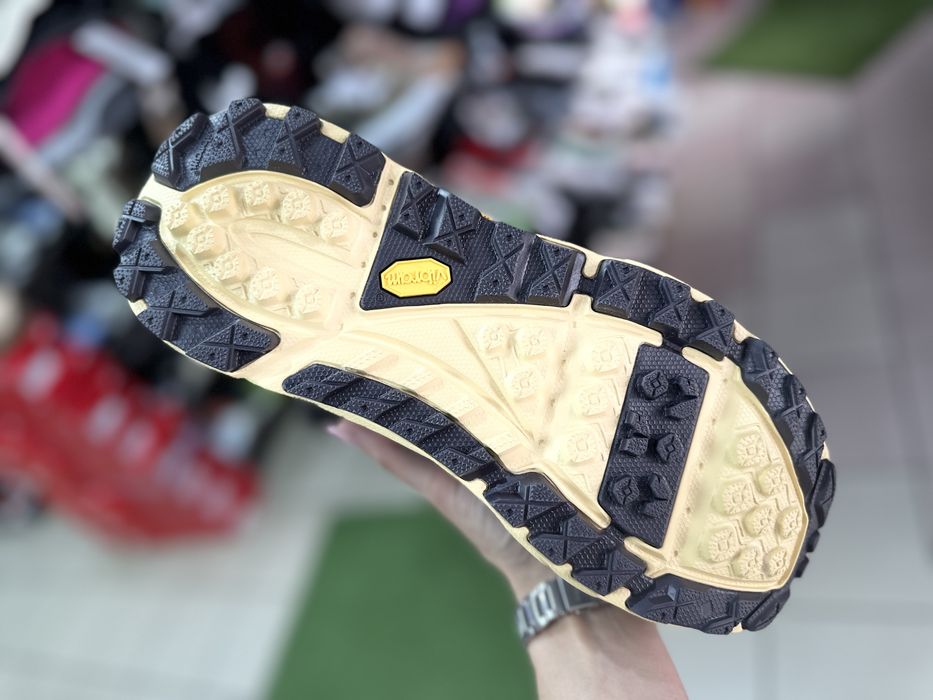 Кросівки Hoka TOR ultra low grey ( РОЗМІР 42 2/3 )