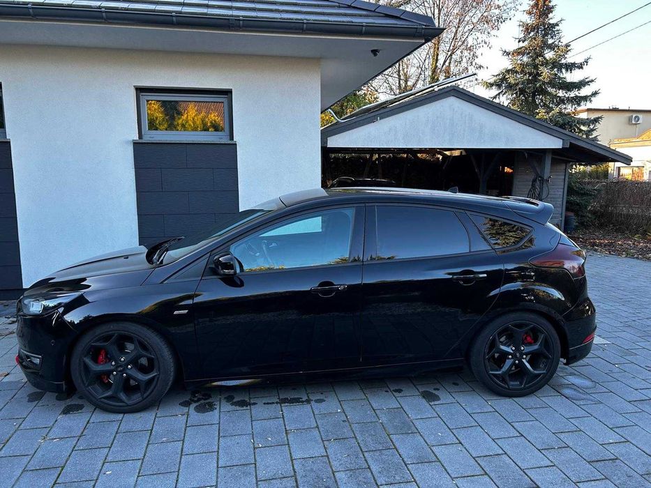Ford Focus ST Line 2016 2.0 diesel 200 KM