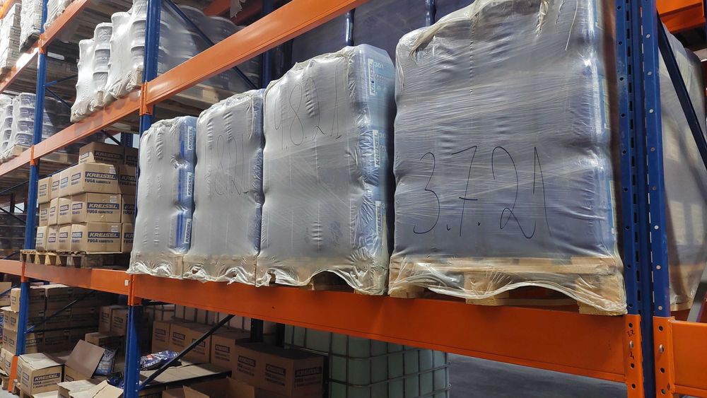 Стелажі складскі всіх видів