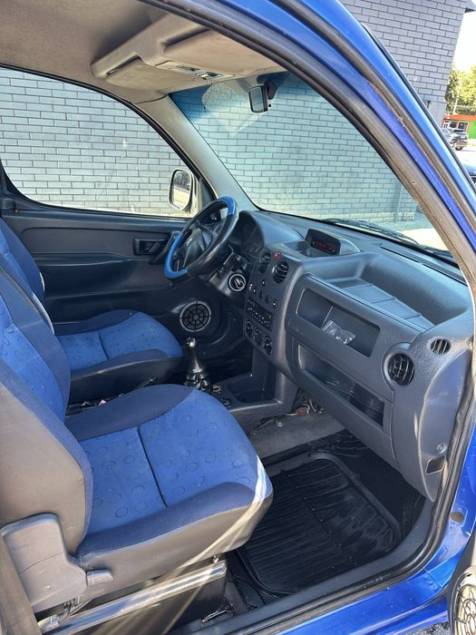 Peugeot Partner 2.0 дизель