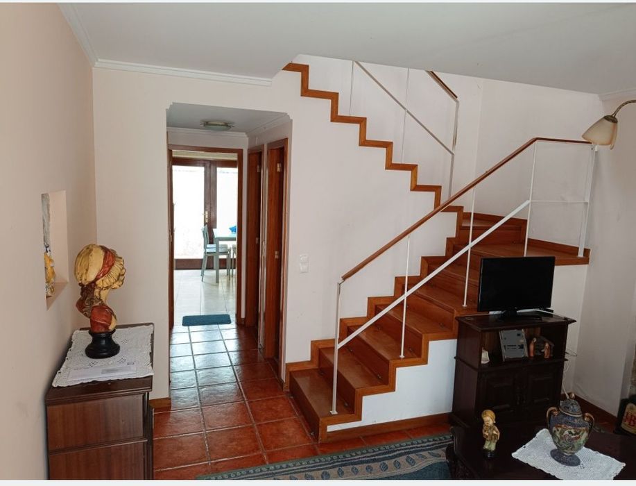 Casa (Imóvel) T2 vista para o Rio Ave na Rua do Socorro Vila do Conde.