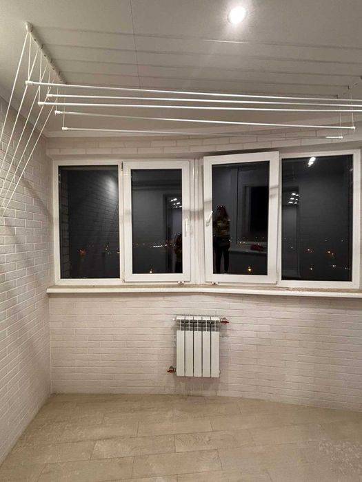 4-х к.квартира з новим євро ремонтом, піша хода до метро, ​​новобудова