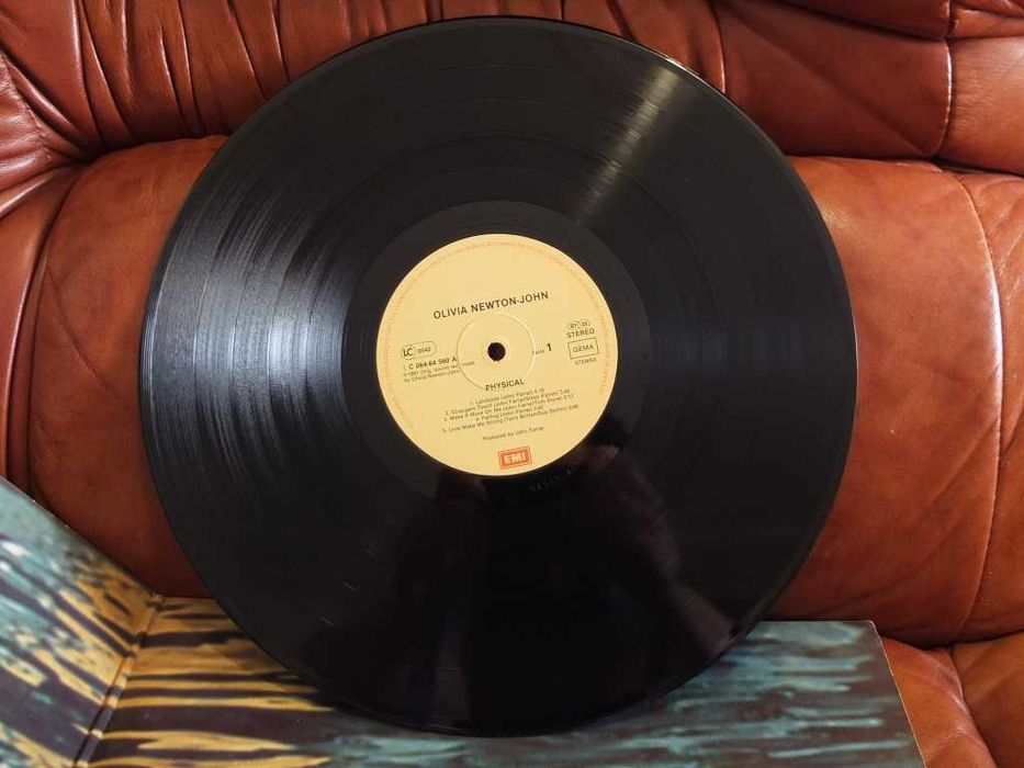 Vinil LP de Olivia Newton John "Physical"