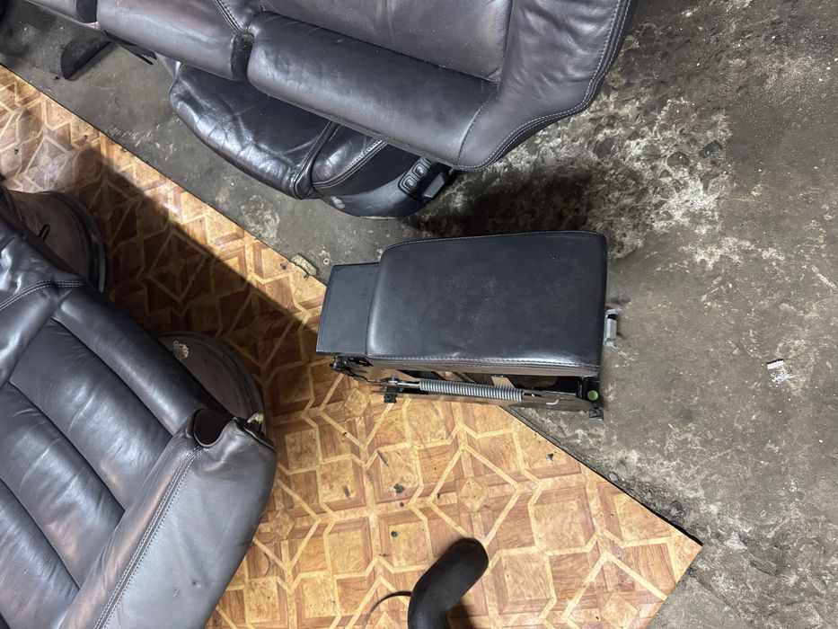 Сидения шкода ауди суперб 1 сидения пассат б5 сидіння салон шкіра кожа