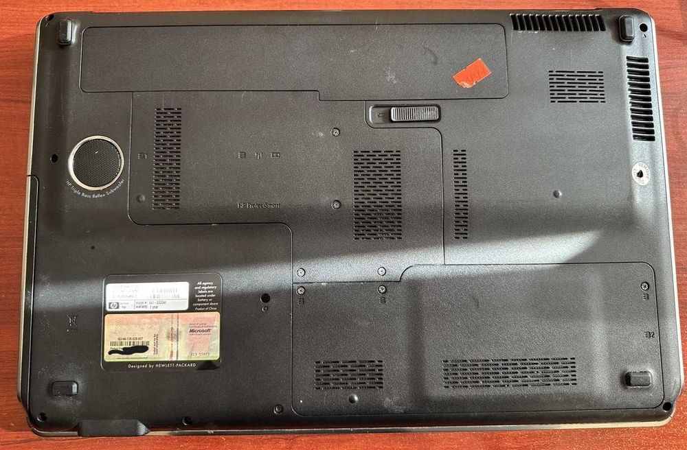 Ноутбук HP Pavilion dv7-2030 (під відновлення або запчастини)