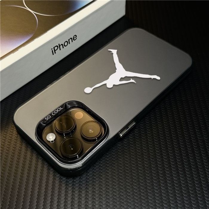 Чохли на Iphone Gucci, Nike, Jordan, Burberry