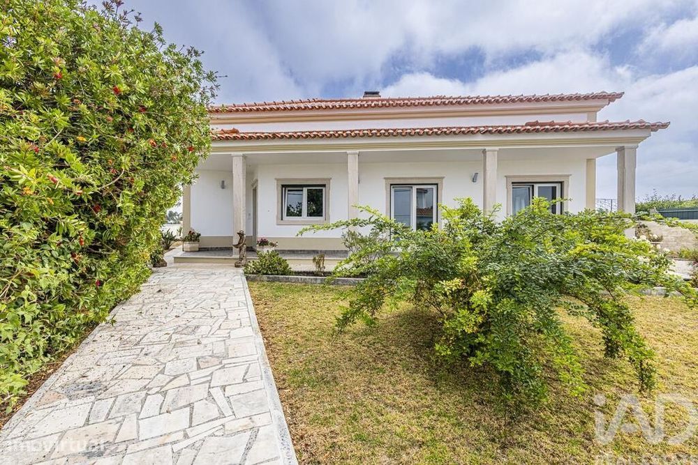 Casa / Villa T3 em Nadadouro de 194,99 m2