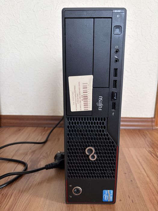 Системний блок Fujitsu ESPRIMO E70O-DT-Intel