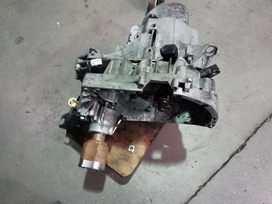 Caixa de velocidades - Clio I 1.9d  ( JB1104)