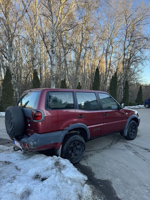 Nissan Terrano 2 2.7 TDI