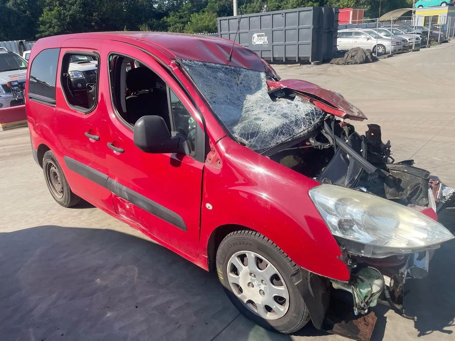 Peugeot PARTNER TEPEE NA CZĘŚCI!!! Kolor : KJF - LAKIER CZERWONY PŁOMIENNA