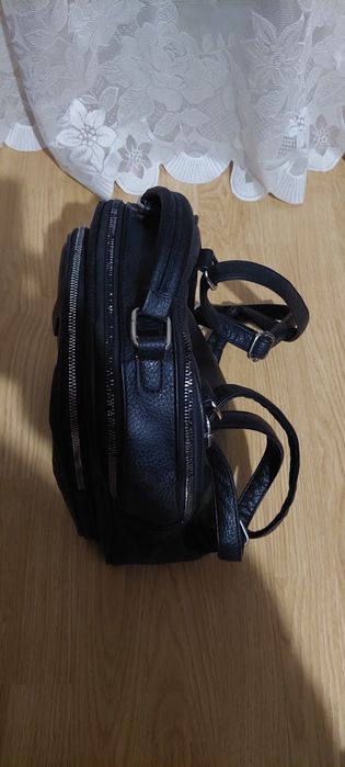 Продам женский рюкзак.