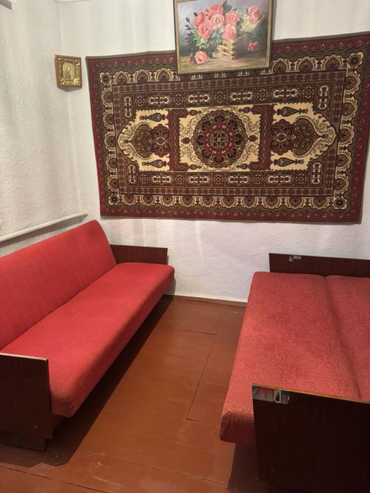 Будинок для спокійного життя  за містом.