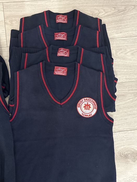 kamizelka -szkoła salezjańska