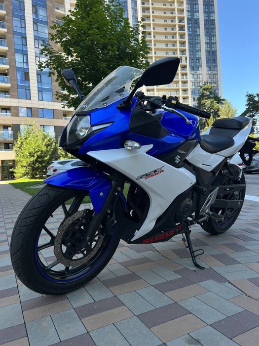 Suzuki GSX 250R мотоцикл для новачків , надійний японській мотоцикл
