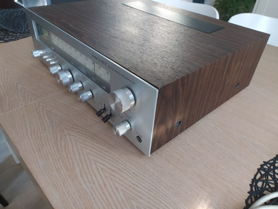 Amplituner stereo Scott R‑327 vintage, sprawny