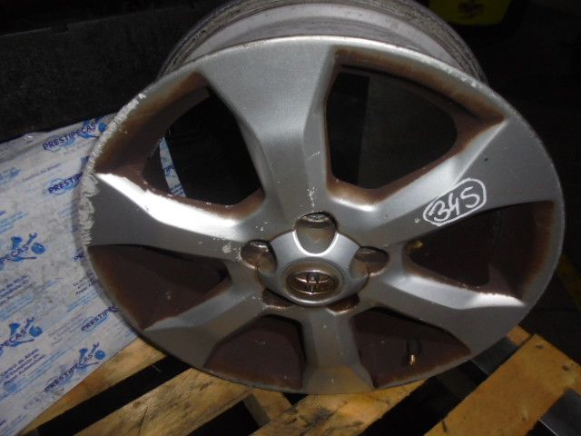 Jante frente esquerda TOYOTA RAV4 III (_A3_)
