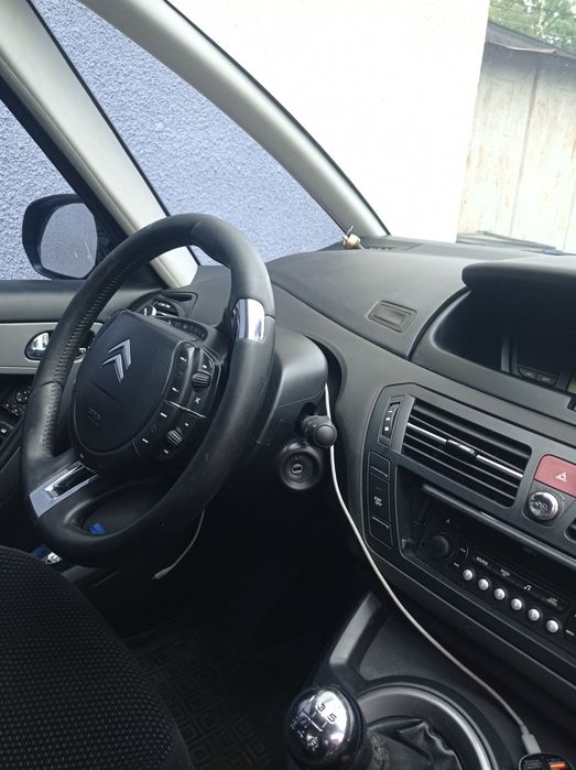 Сітроен С4 пікассо