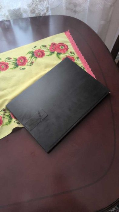 Продам  ASUS Vivobook Pro 14X OLED (M7400QE)