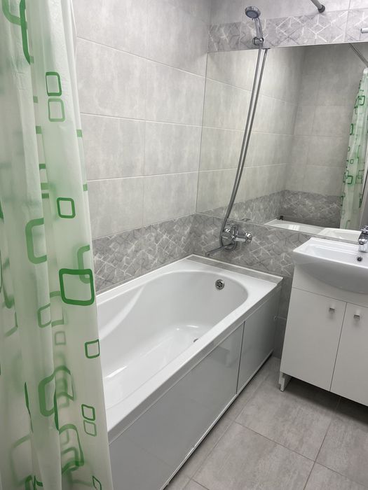 Аренда  посуточно, почасово  Академмістечко ЖК Атлант  ТРЦ Лавина