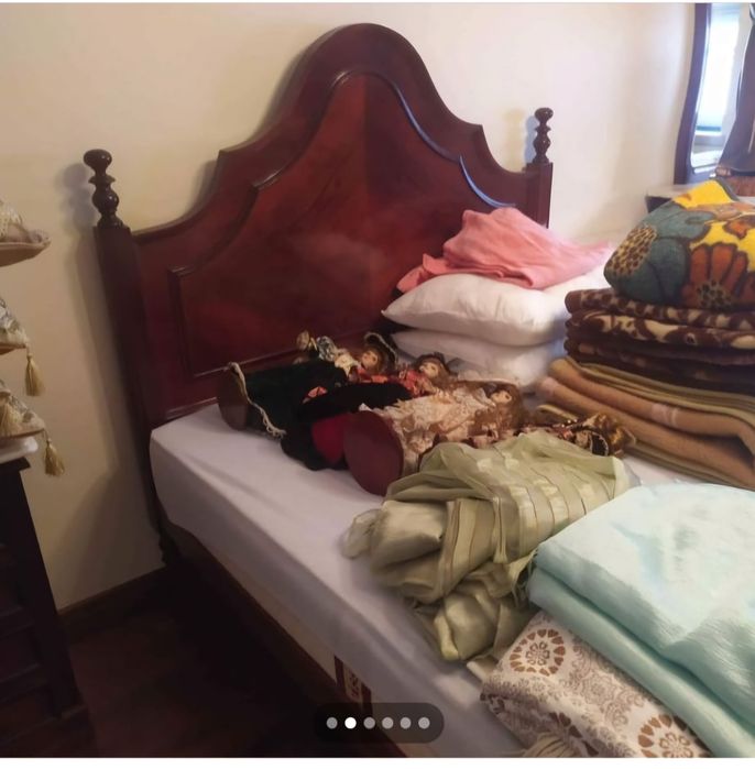 Vende- se quarto completo
