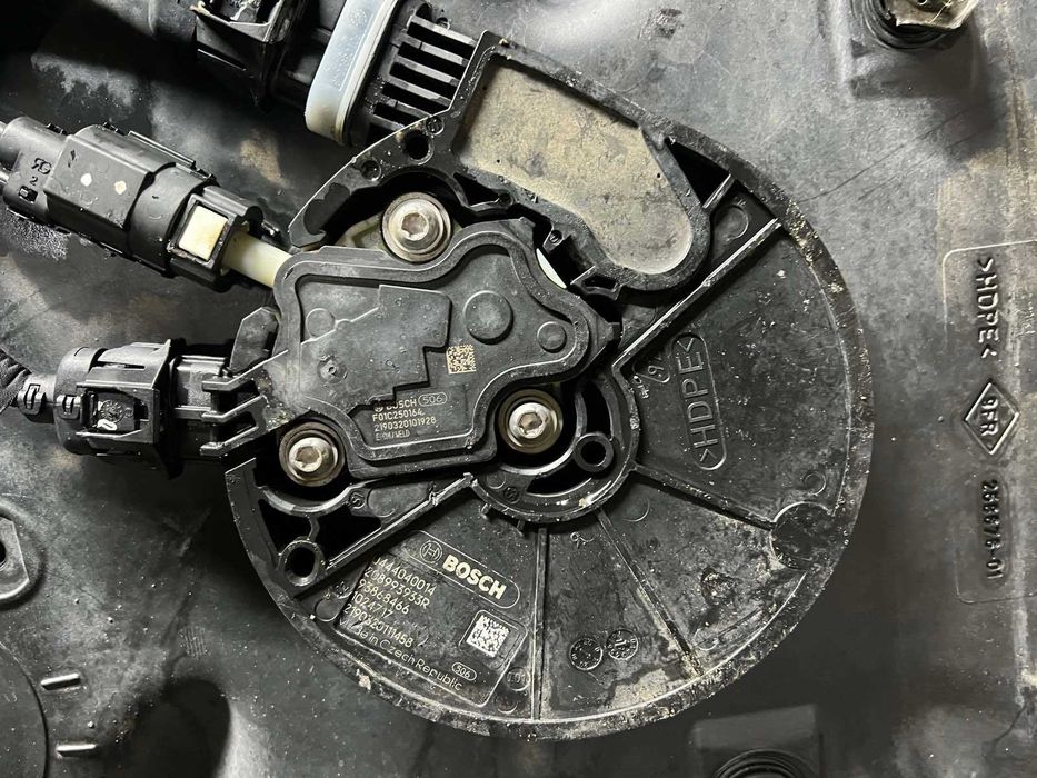 Насос паливний AdBlue Renault Master 3,4 2.3dci рено мастер