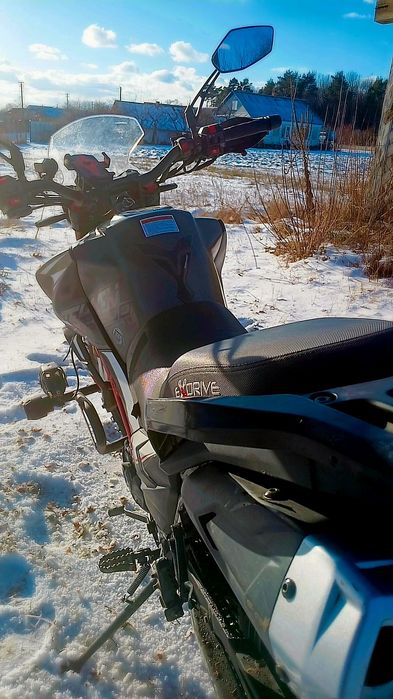 Продаж моточикла Текен 300