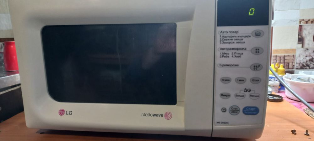 Микроволновая печь LG MS 2042 G по запчастям. Микроволновка.  Разборка