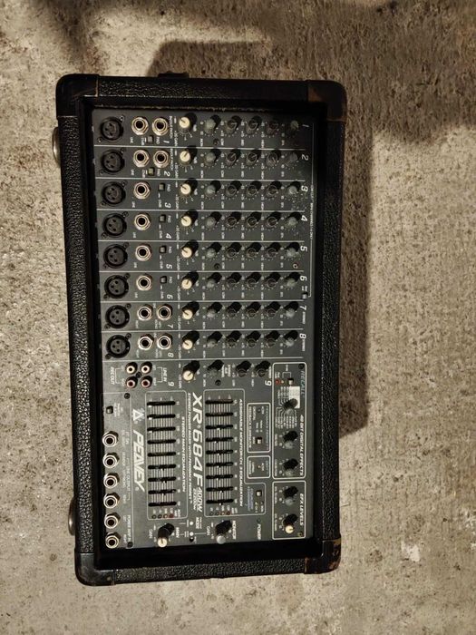 Sprzedam komplet nagłośnienia Peavey – 4 kolumny + powermikser