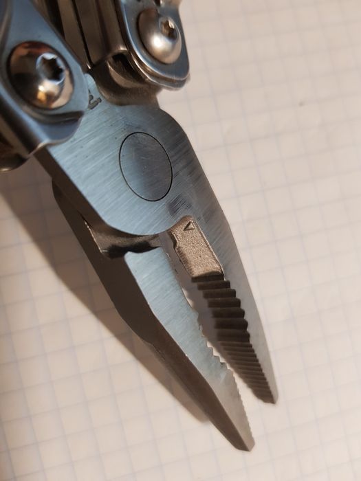 мультитул Leatherman Rev