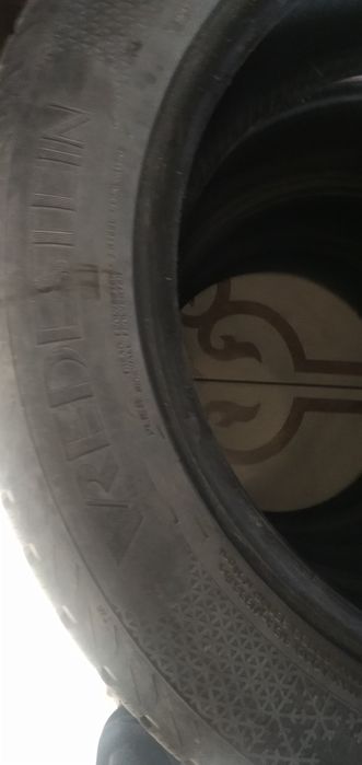 Шини Vredestein R16