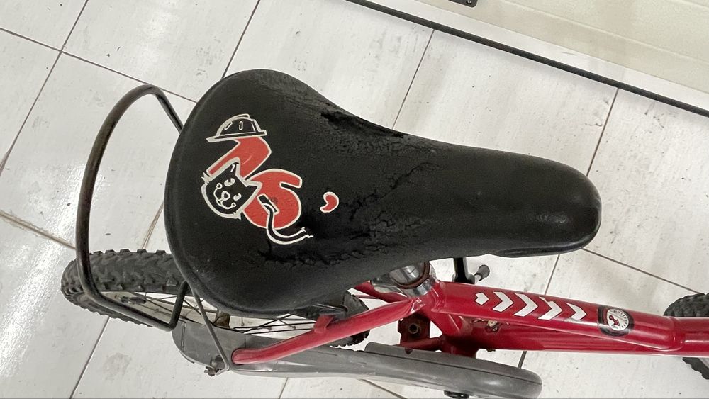 Bicicleta de crianca b-twin