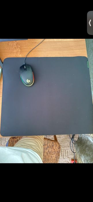 Коврик для мыши  RAZER GIGANTUS V2