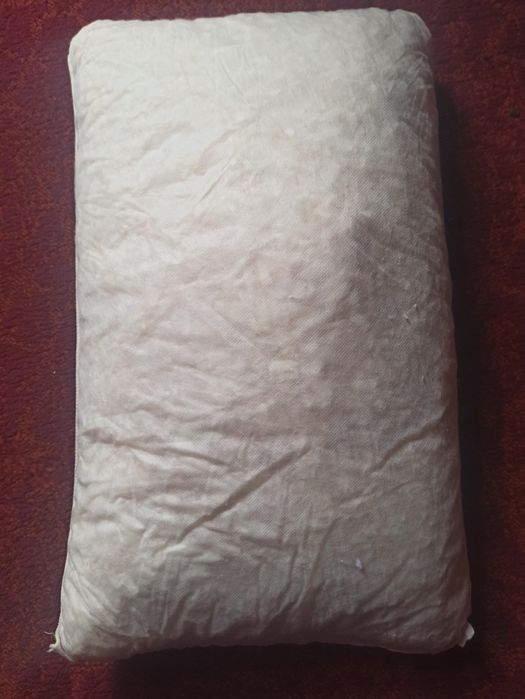 Подушка наповнювач шариковий холофайбер