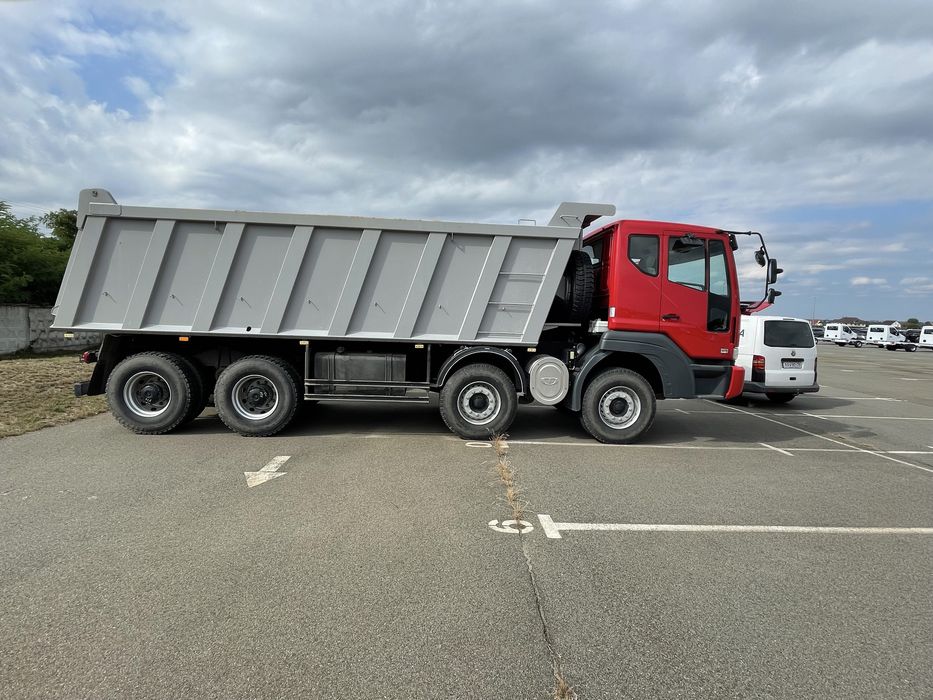 Самосвал DAEWOO NOVUS 8x4 (30т) С НДС! Безнал. Пробег 3600 км. Киев