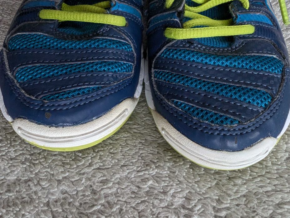 Niebieskie wiązane żelowe buty sportowe Asics 33 Gel Beyond