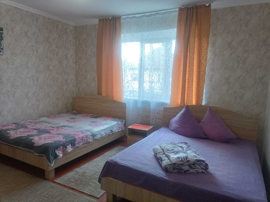 ПОБЛИЗУ БАСЕЙНІВ 3 кімнати свіжий ремонт окремі санвузли без господарі