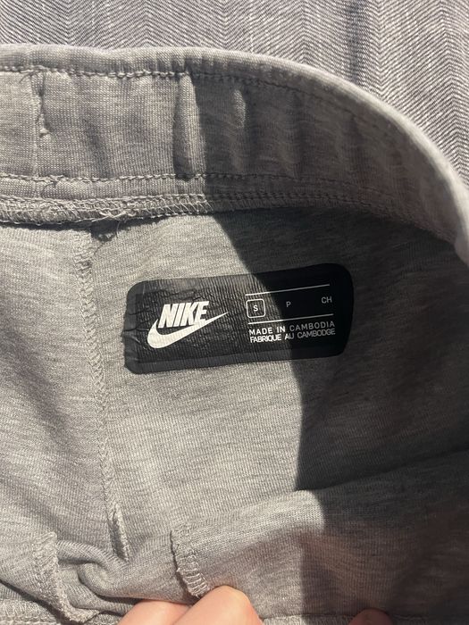 Шорти найк теч фліс