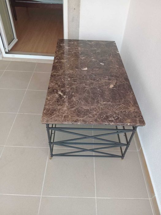 Mesa em Mármore Moderna