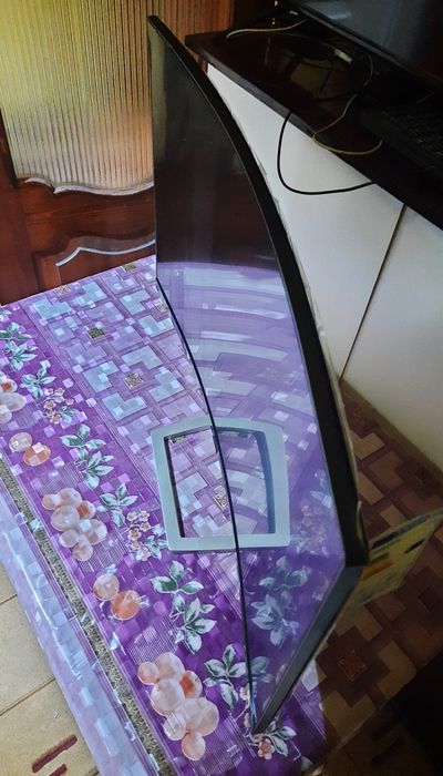 Монітор Philips 328e9qjab/00 на запчастинини.