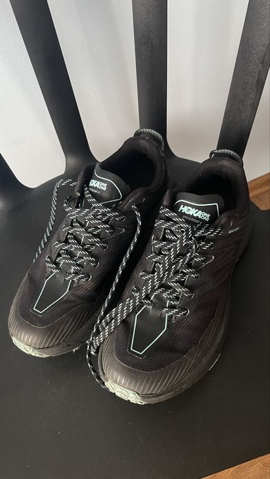 Hoka One One Speedgoat 4 Gore-Tex Vibram 39,5 чорні трекінгові