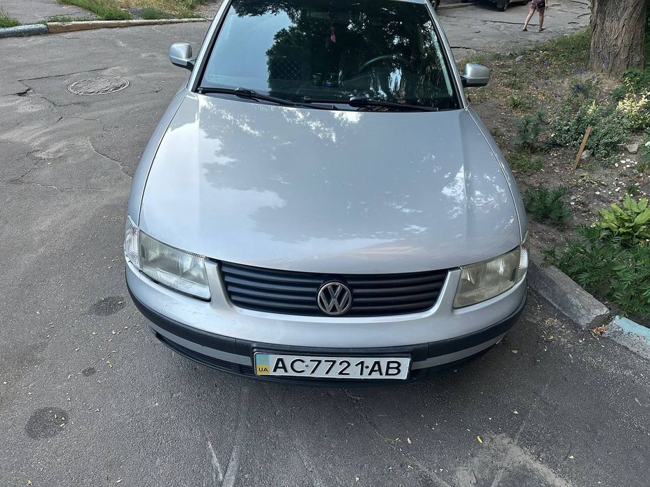 Продам пасатік b5 цікавить обмін на а6 c6 на єврономерах також кидайте другі пропозиції