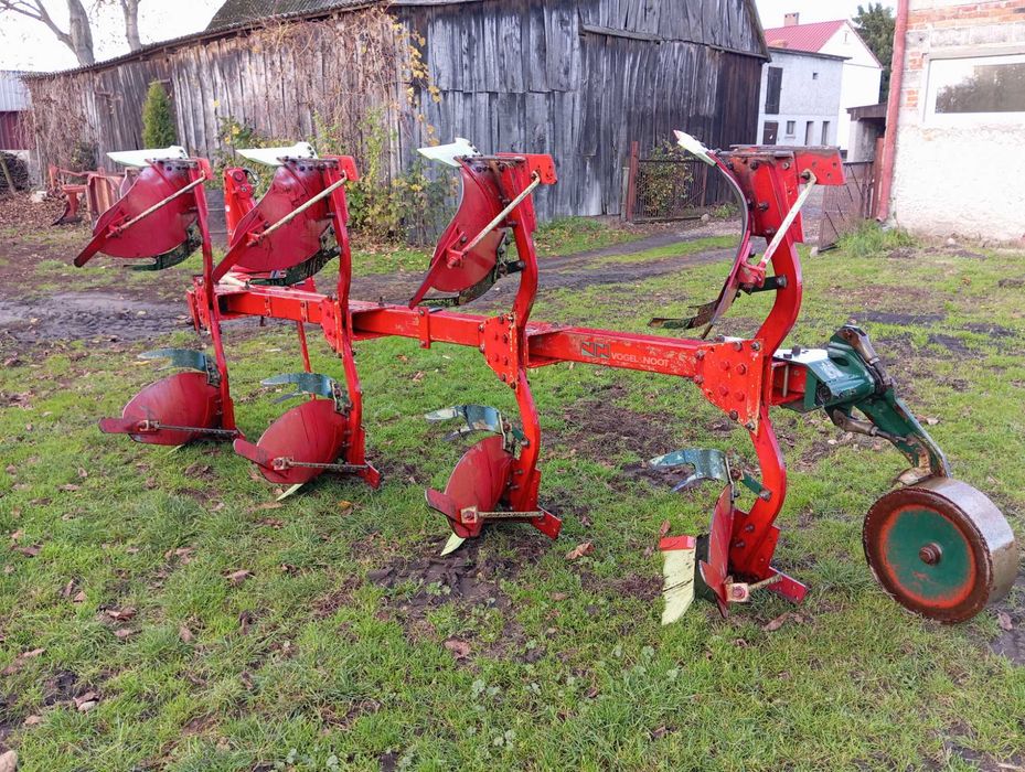 Pług Vogel Noot euromat permanit 3s 4 skibowy obrotowy