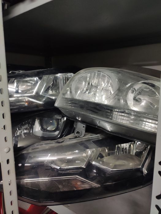 Ópticas e faróis de várias marcas