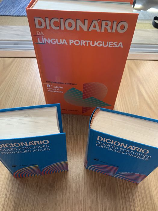 Dicionário - Português Francês