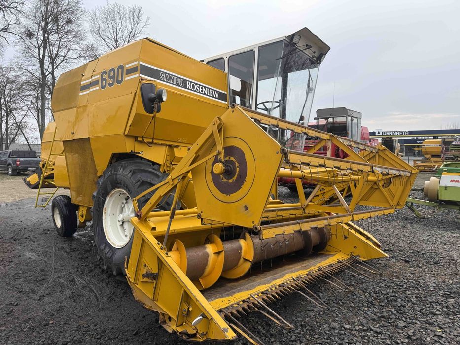 Комбайн Sampo 680 690 ! Зерновий комбайн Сампо 680 690